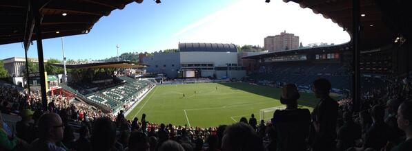 Tweet: Lovely day for a derby. #PORvVAN http://t.co/uOtQt…